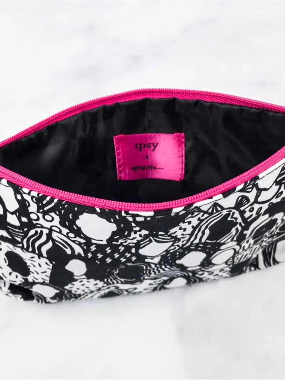 Ipsy Makeup Cosmetic Bag Black White Women Empowerment Print Zipper Pouch